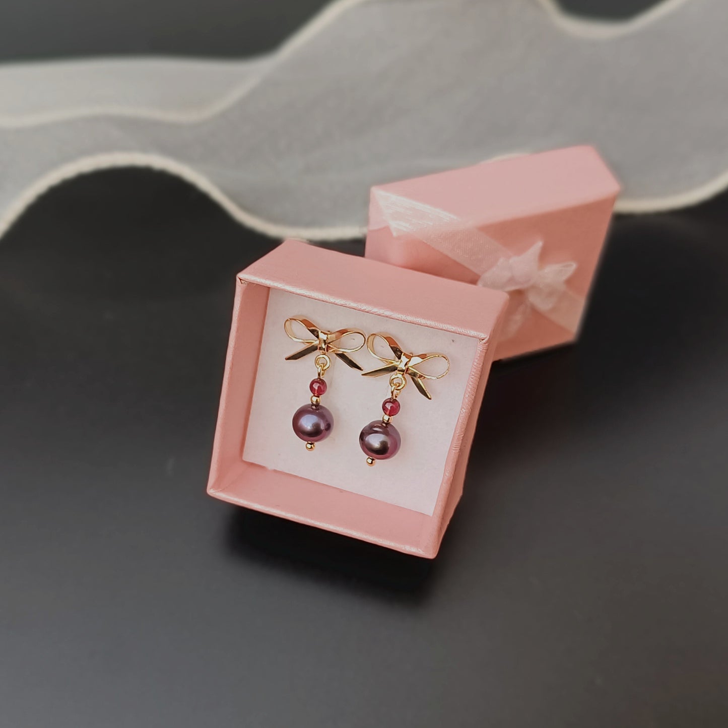 Boucles d'oreilles en perles noires d'eau douce naturelles, usage quotidien, nœud papillon 14K GF, boucles d'oreilles pendantes