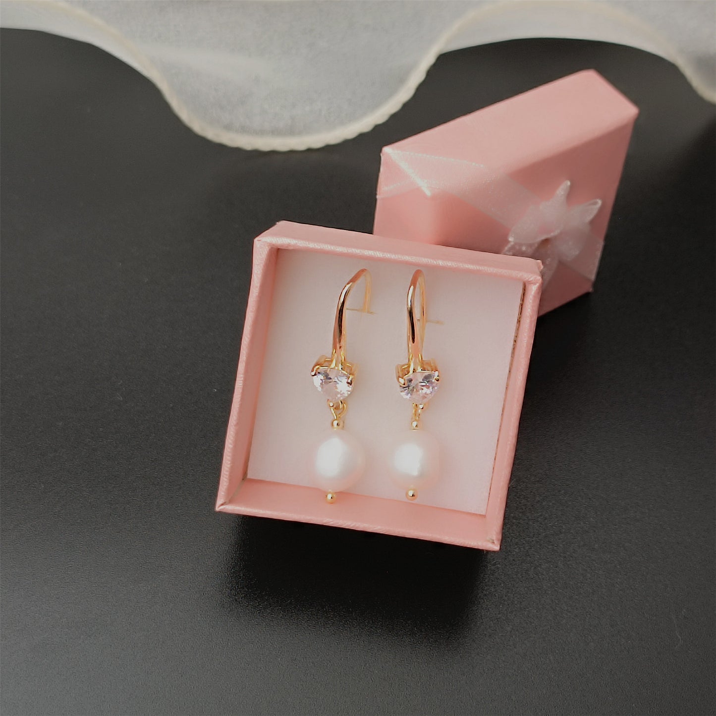 Natürliche Süßwasser-Barockperlen-Haken-Ohrringe, tägliches Tragen, 14-karätige GF-Herz-CZ-Ohrhaken, baumelnde Ohrringe