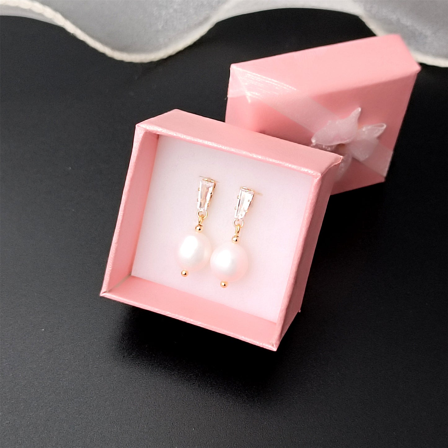 Natürliche Süßwasser-Barockperlen-Ohrringe, tägliches Tragen, 14 K GF, trapezförmige CZ-Ohrstecker, baumelnde Ohrringe
