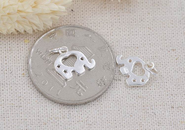 Pendentif à breloque petit éléphant en argent sterling S925