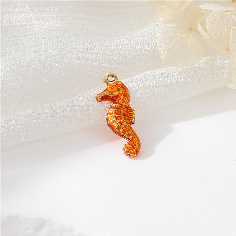 2 Pendentif de charme hippocampe émail époxy 14K GF
