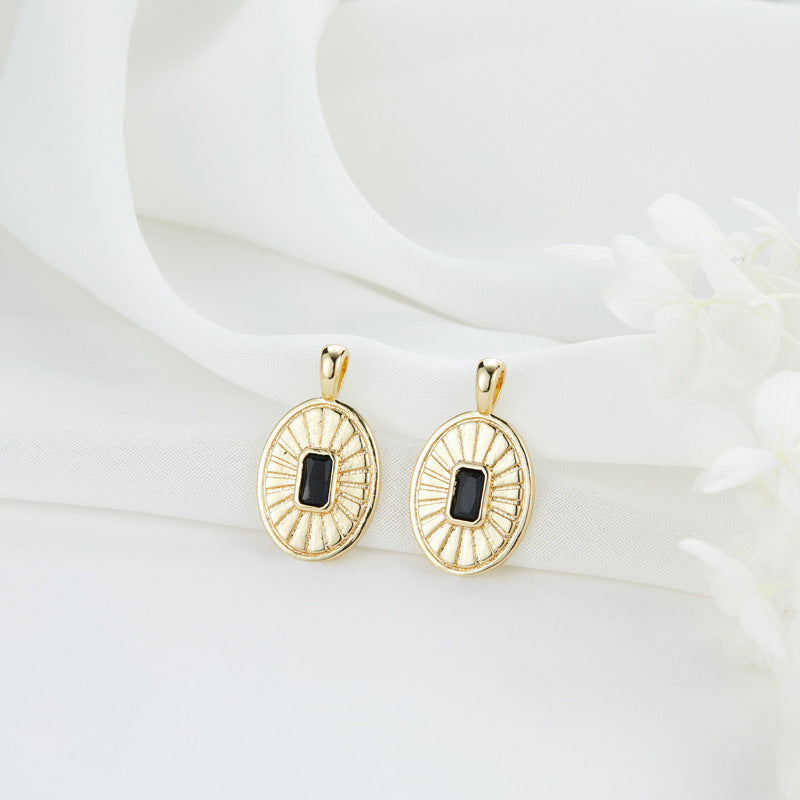 2 pendentifs à breloque ovales ornés de strass 14K GF