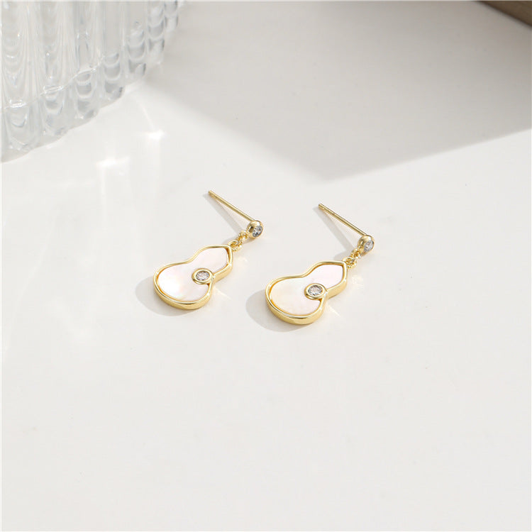 4 boucles d'oreilles à tige en forme de gourde, coquillage orné de strass 14K GF