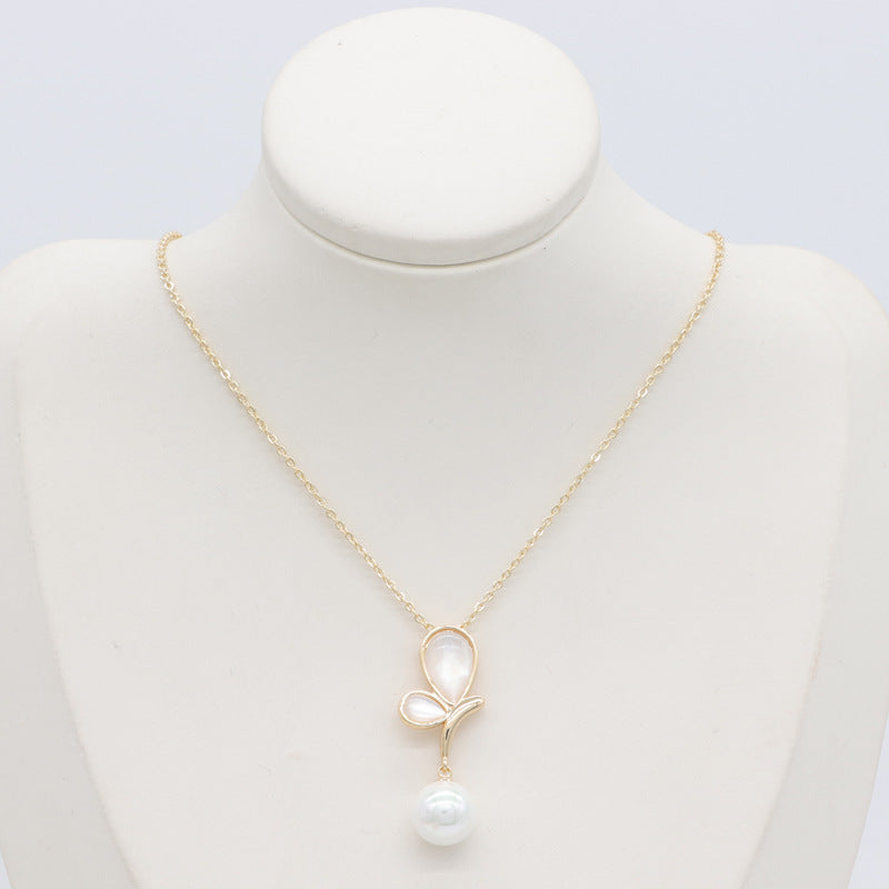 2 Perlen-Strassverzierungen, Schmetterlings-Charm-Anhänger, Halskette, Ohrstecker, Statement-Ring, 14 Karat GF