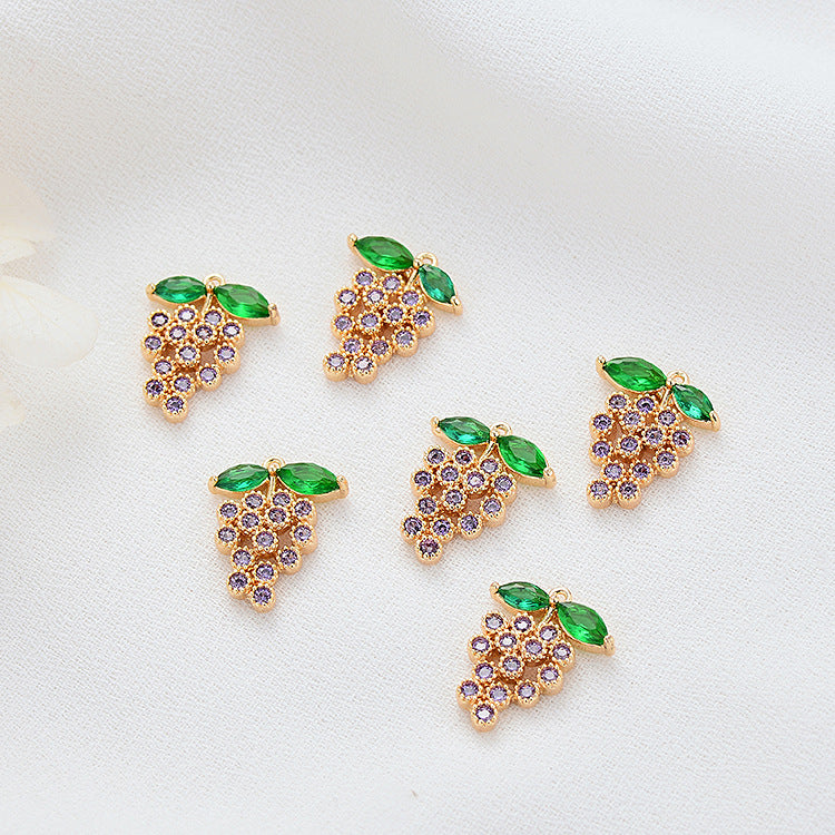 2 Trauben-Charm-Anhänger mit Strassverzierung aus 14-karätigem GF