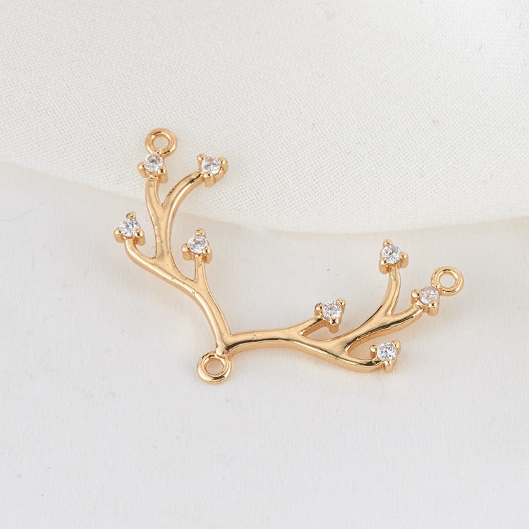 2 mehrfach geschlungene Rentierhorn-Charm-Anhänger mit Strassverzierung aus 14-karätigem GF