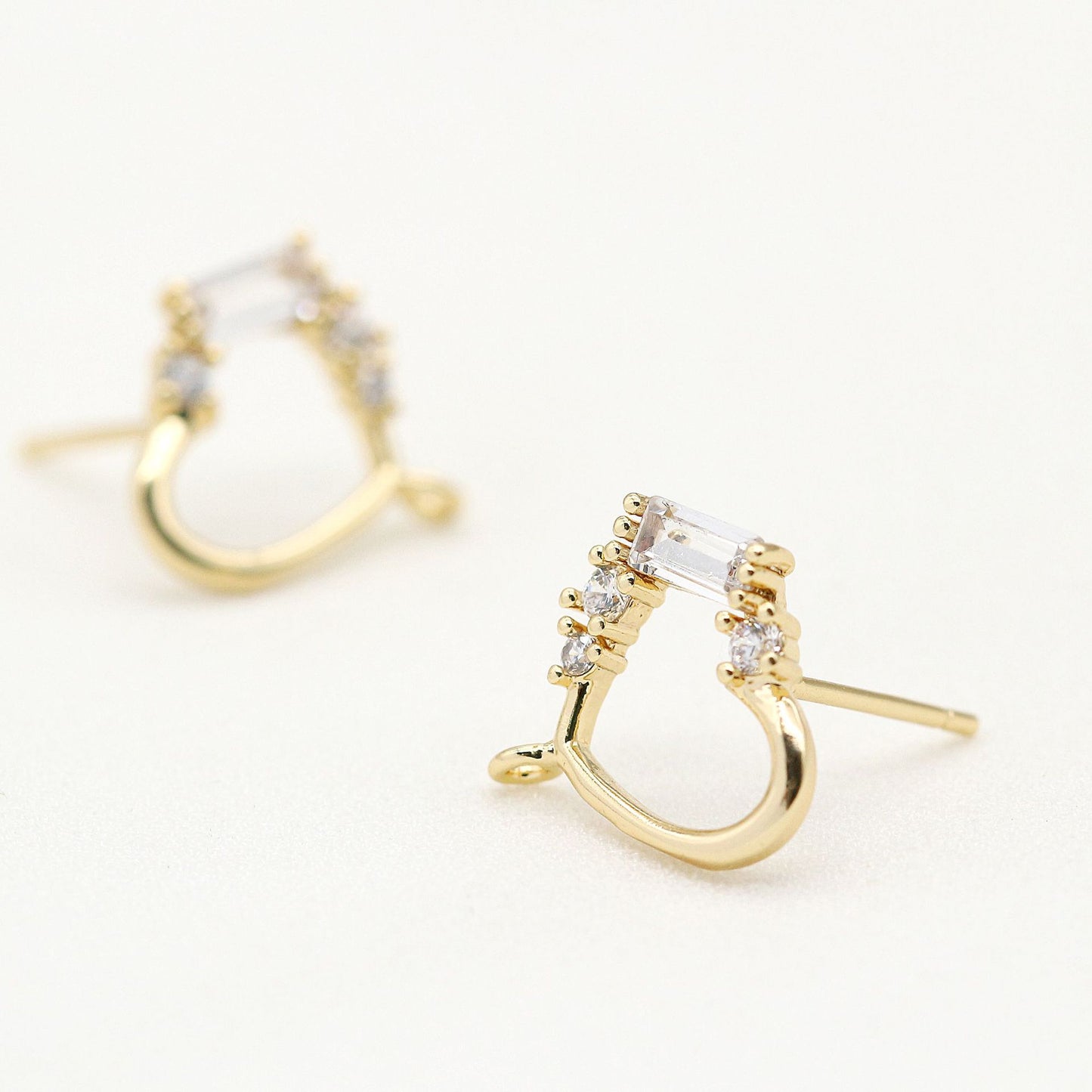 Boucles d'oreilles à tige en forme de cercle de cœur, 4 boucles d'oreilles ornées de strass GF 14 carats