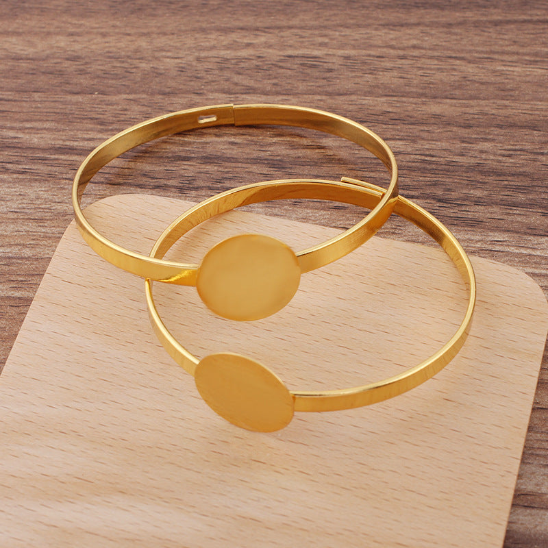 50 flacher, zu öffnender Kreis-Armreif, 18 kg, 20 mm, runde Cabochon-Rohlingsbasis, Edelsteinfassung