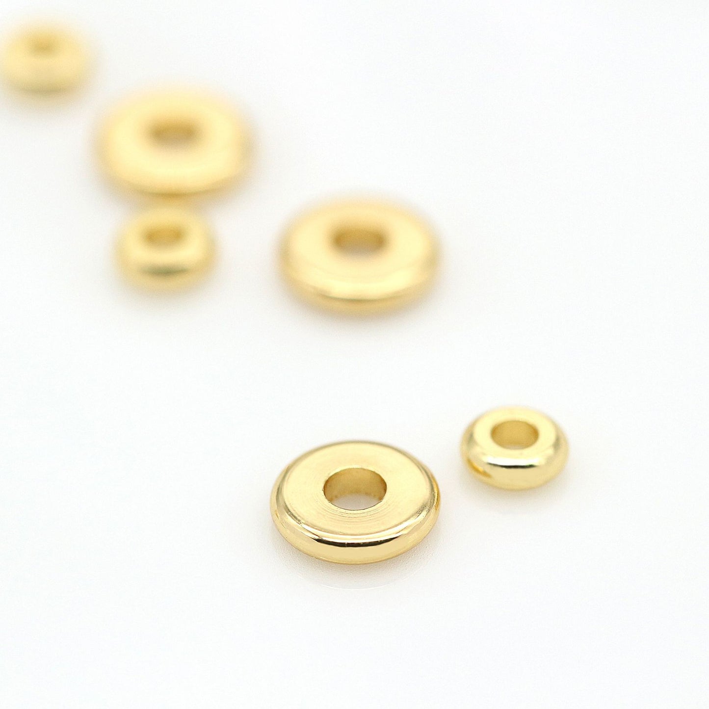 10 Charme de perle ronde plate 14K GF Entretoise de perles