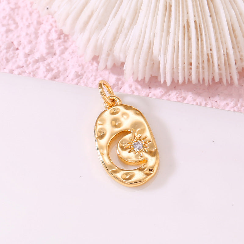Pendentif à breloque 2 étoiles lune soleil pièce de monnaie strass embelli 14K GF