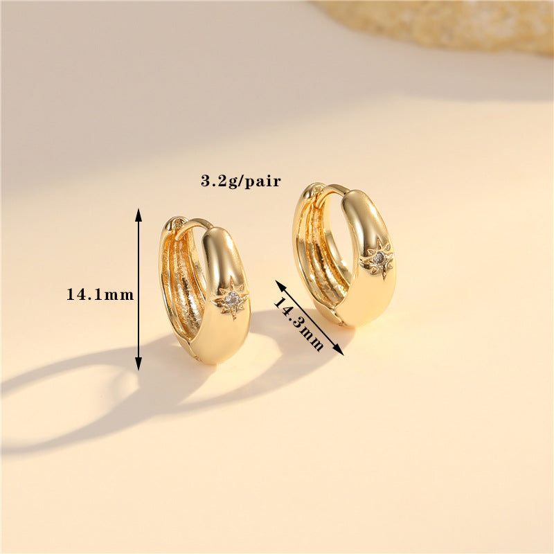 Boucles d'oreilles créoles à grille 4 étoiles ornées de strass 14K GF
