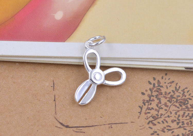 Pendentif à breloque en argent sterling avec petits ciseaux S925