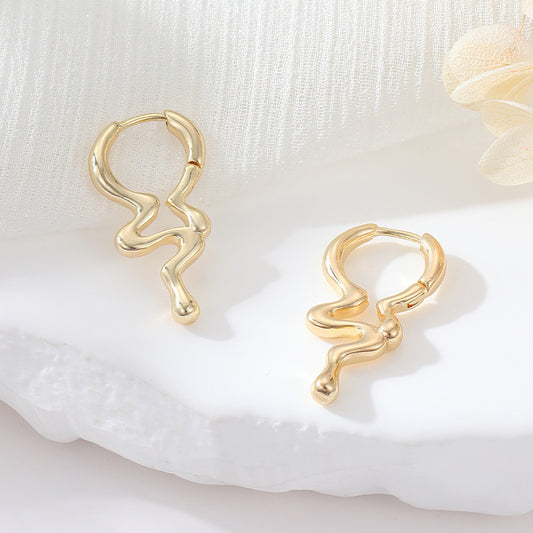 4 schmelzende Kreis-Creolen aus 14-karätigem GF