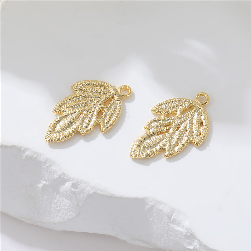 Pendentif à breloque 2 feuilles florales 14K GF