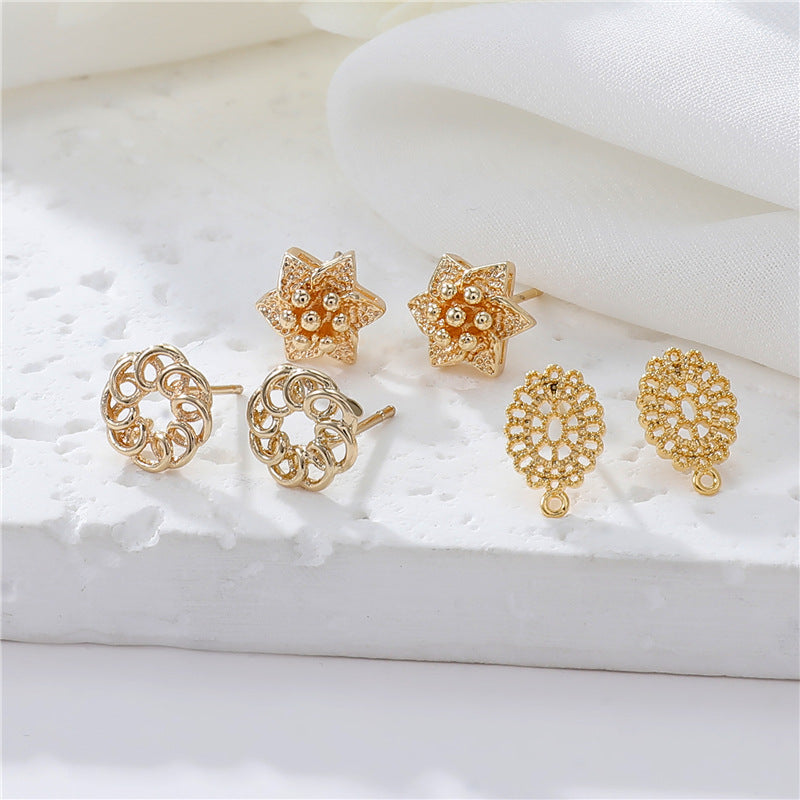 4 boucles d'oreilles à tige florales en cercle ovale avec boucle d'oreille 14K GF
