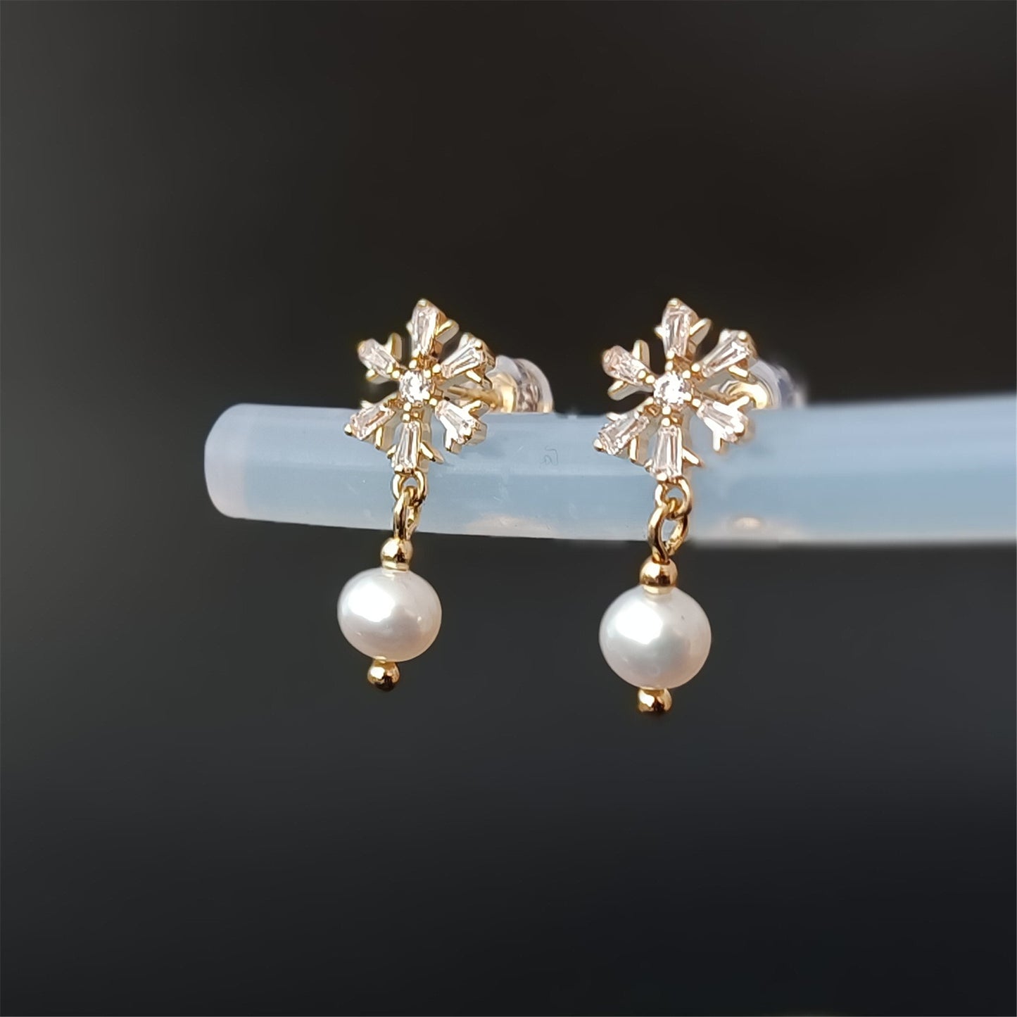 Boucles d'oreilles en perles d'eau douce naturelles, usage quotidien, 14K GF CZ, flocon de neige, clou d'oreille pendant
