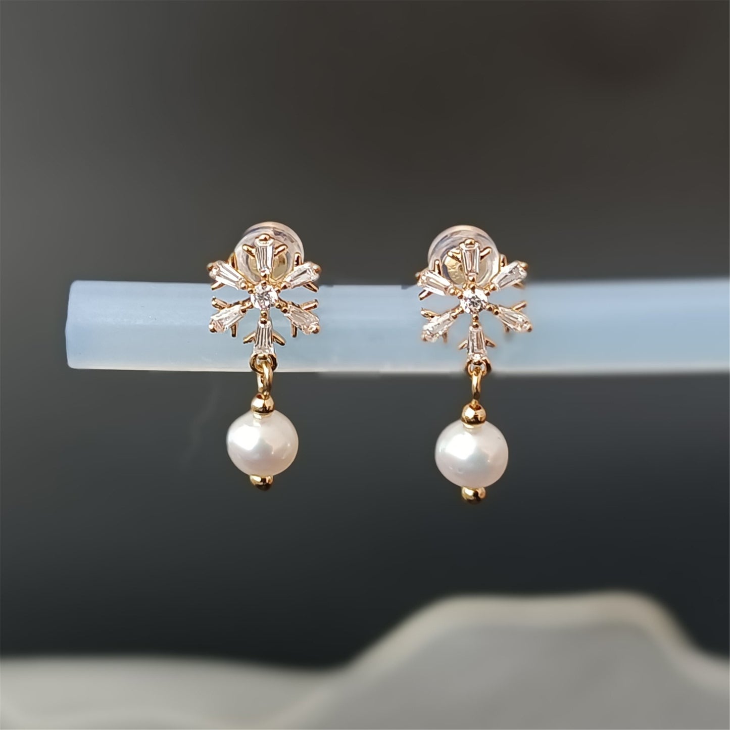 Boucles d'oreilles en perles d'eau douce naturelles, usage quotidien, 14K GF CZ, flocon de neige, clou d'oreille pendant