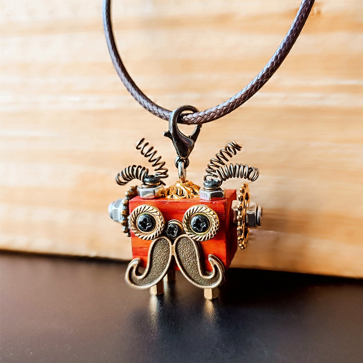 Steampunk Holz Roboter Spielzeug Dekoration College Student Geburtstagsgeschenk Wohnheim Büro Schreibtisch Zubehör Holz Lustige Geek Zimmer Dekor Schlüsselanhänger Anhänger 