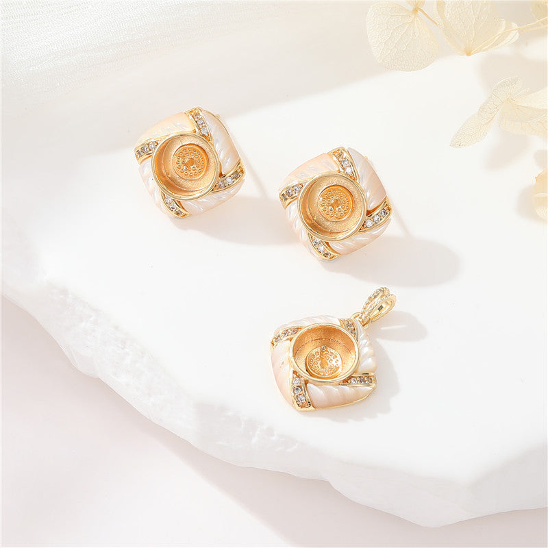 2 pendentifs à breloque carrés boucles d'oreilles clous d'oreilles coquille strass embelli 14K GF perle semi-percée perle vierge