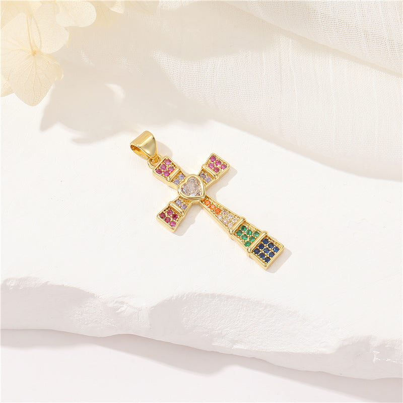 Pendentif à breloque 2 croix orné de strass 14K GF