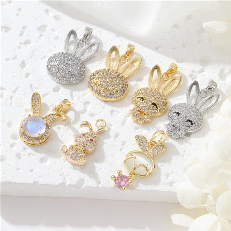 2 pendentifs à breloques lapin ornés de strass 14K GF