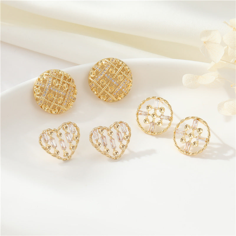 4 boucles d'oreilles à tige en forme de cœur rond creux, ornées de strass, 14K GF, boucles d'oreilles à moitié percées, perle vierge