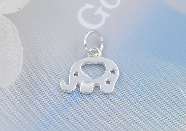 Pendentif à breloque petit éléphant en argent sterling S925
