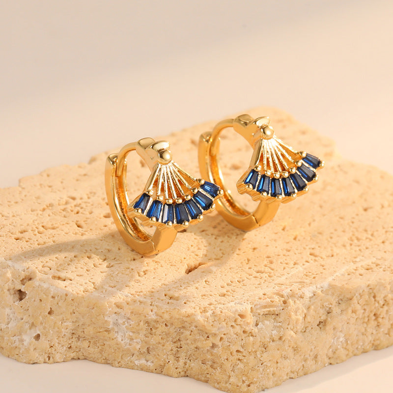 4 boucles d'oreilles créoles en éventail trapèze ornées de strass 14K GF