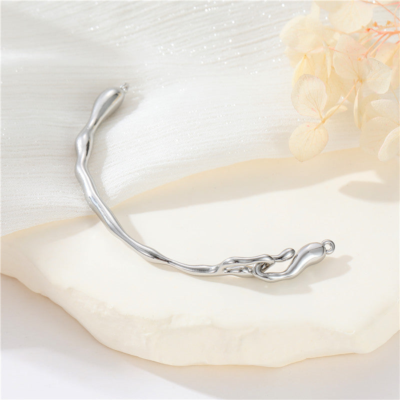 2 charmes de barre de bâton de fusion courbés avec fermoir à crochet 14K GF