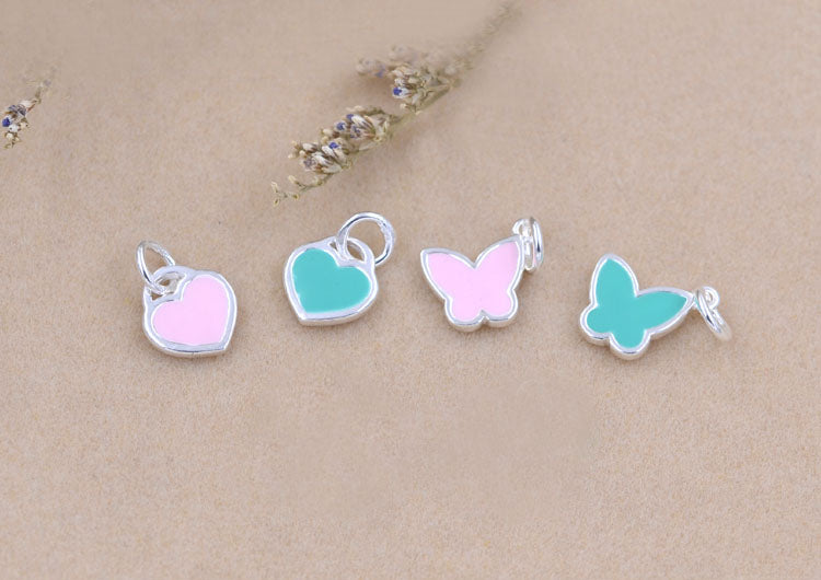 Pendentif à breloque papillon en forme de cœur en émail époxy en argent sterling S925