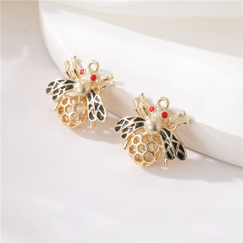 2 pendentifs à breloques en forme d'abeille et de feuilles rondes creuses 14K GF