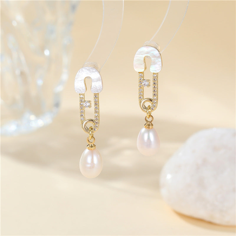 4 boucles d'oreilles papillon coeur broche fleur croix feuille boucles d'oreilles 14K GF coquille strass embelli boucle d'oreille moitié percée perle perle vierge