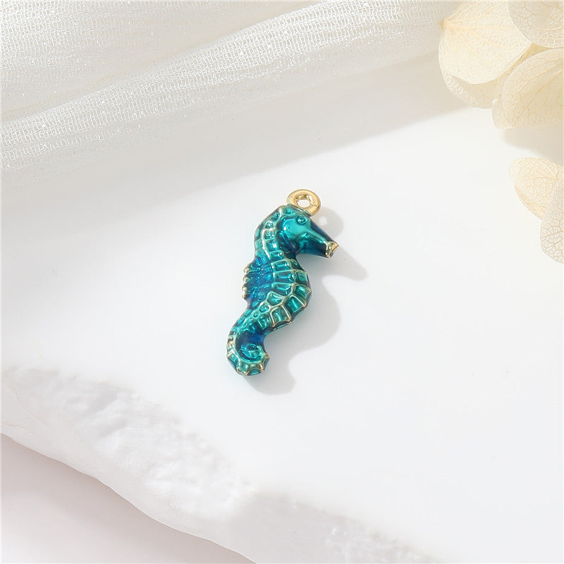 2 Pendentif de charme hippocampe émail époxy 14K GF
