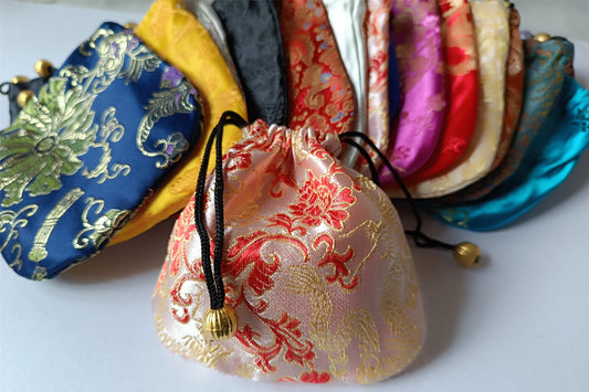4x5 "pochettes en soie chinoises colorées sacs de pièces d'argent de poche sac à cordon de serrage lot sacs d'emballage traditionnels pour cadeaux de bijoux