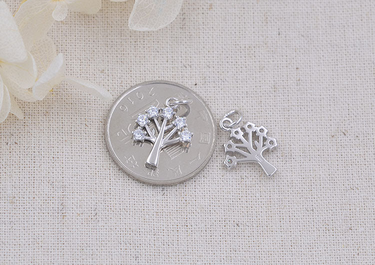 Pendentif à breloque petit arbre orné de strass en argent sterling S925