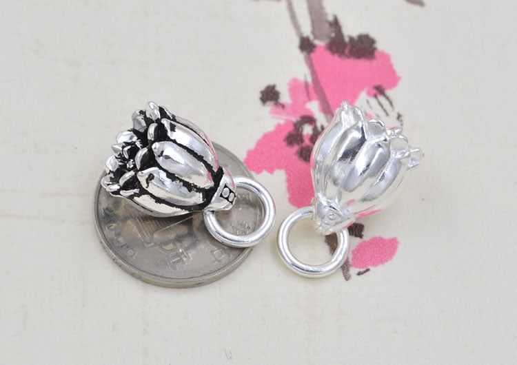 Pendentif à breloque florale minuscule Campanula en argent sterling S925