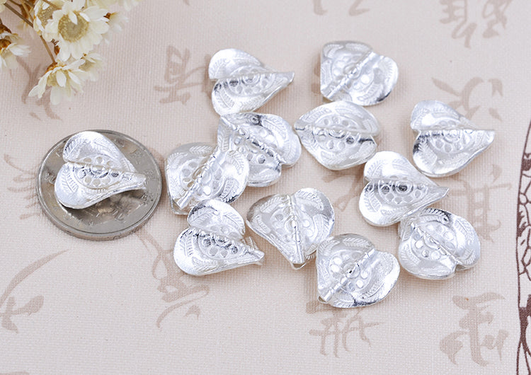 Perle d'espacement en forme de feuille de cœur sculptée en argent sterling S925