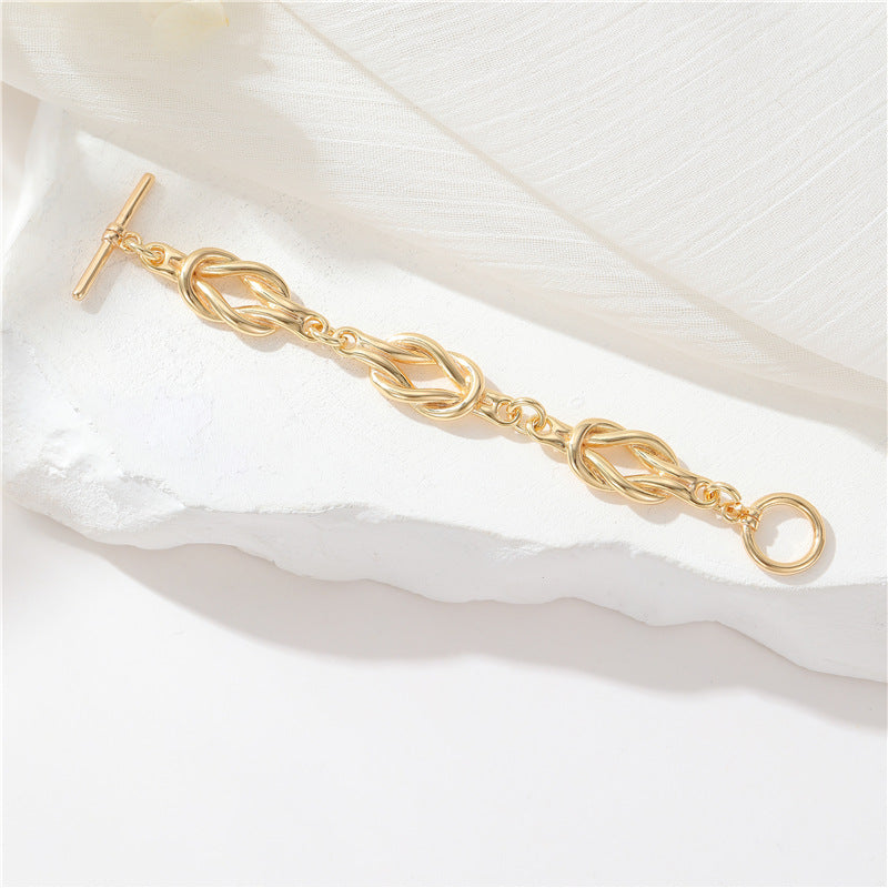 2 Saturn Crown Cable Chain Floral Wheel Lock OT Clasp 14K GF Resin Pearl Rhinestone Embellished Clasps Connector