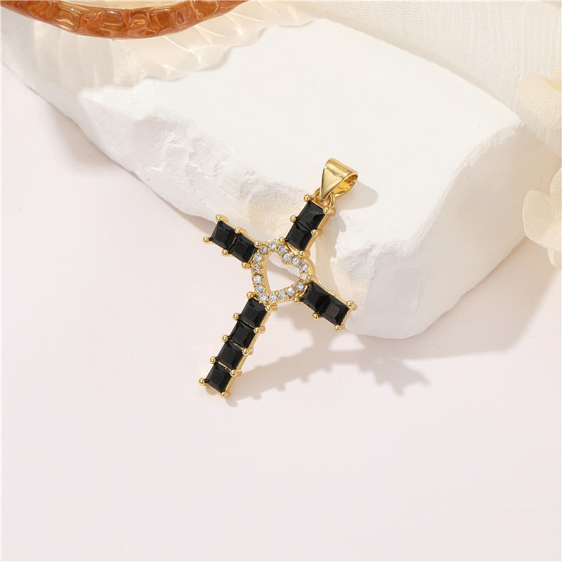 Pendentif à breloque 2 croix orné de strass 14K GF