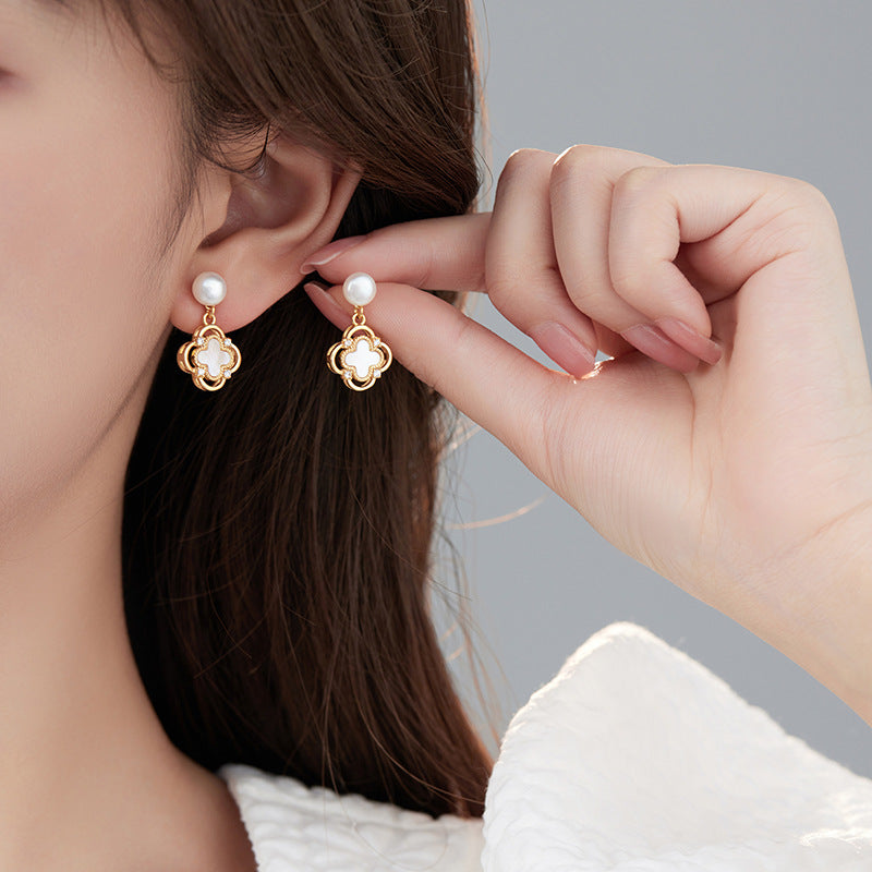 4 boucles d'oreilles papillon coeur broche fleur croix feuille boucles d'oreilles 14K GF coquille strass embelli boucle d'oreille moitié percée perle perle vierge