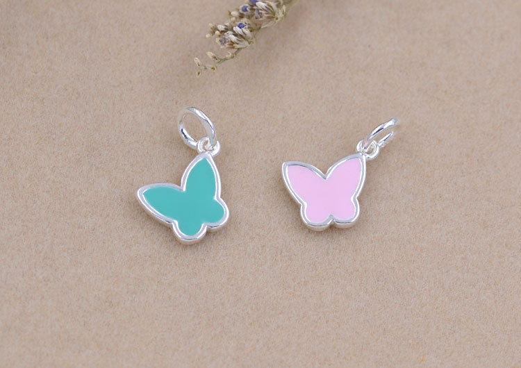 Pendentif à breloque papillon en forme de cœur en émail époxy en argent sterling S925