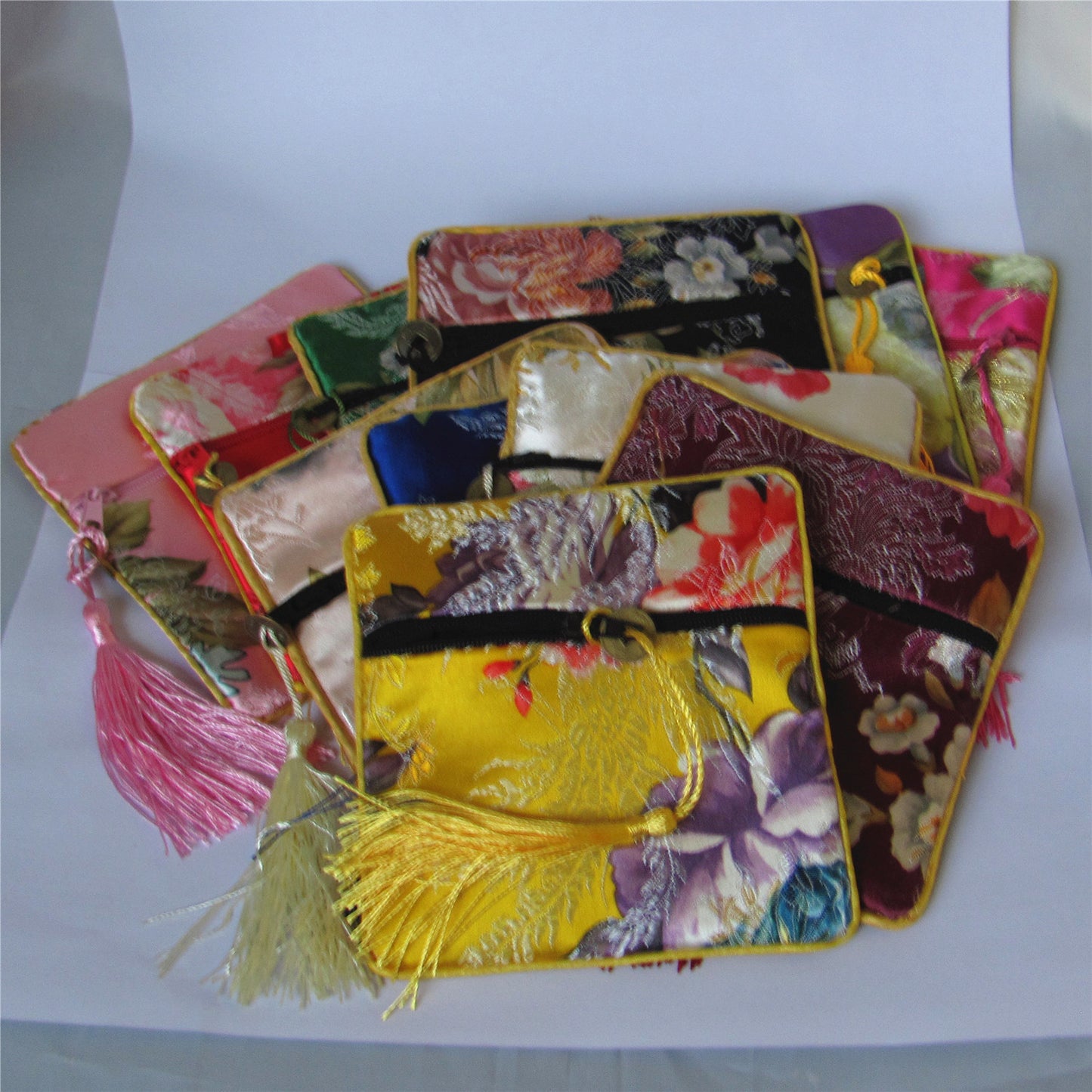 4x4" Colorful Floral Chinese Silk Pouch Pocket Money Coin Bag with Zip Grab Bag Rosary Bead Traditional Packaging Bags for Jewelry Gift