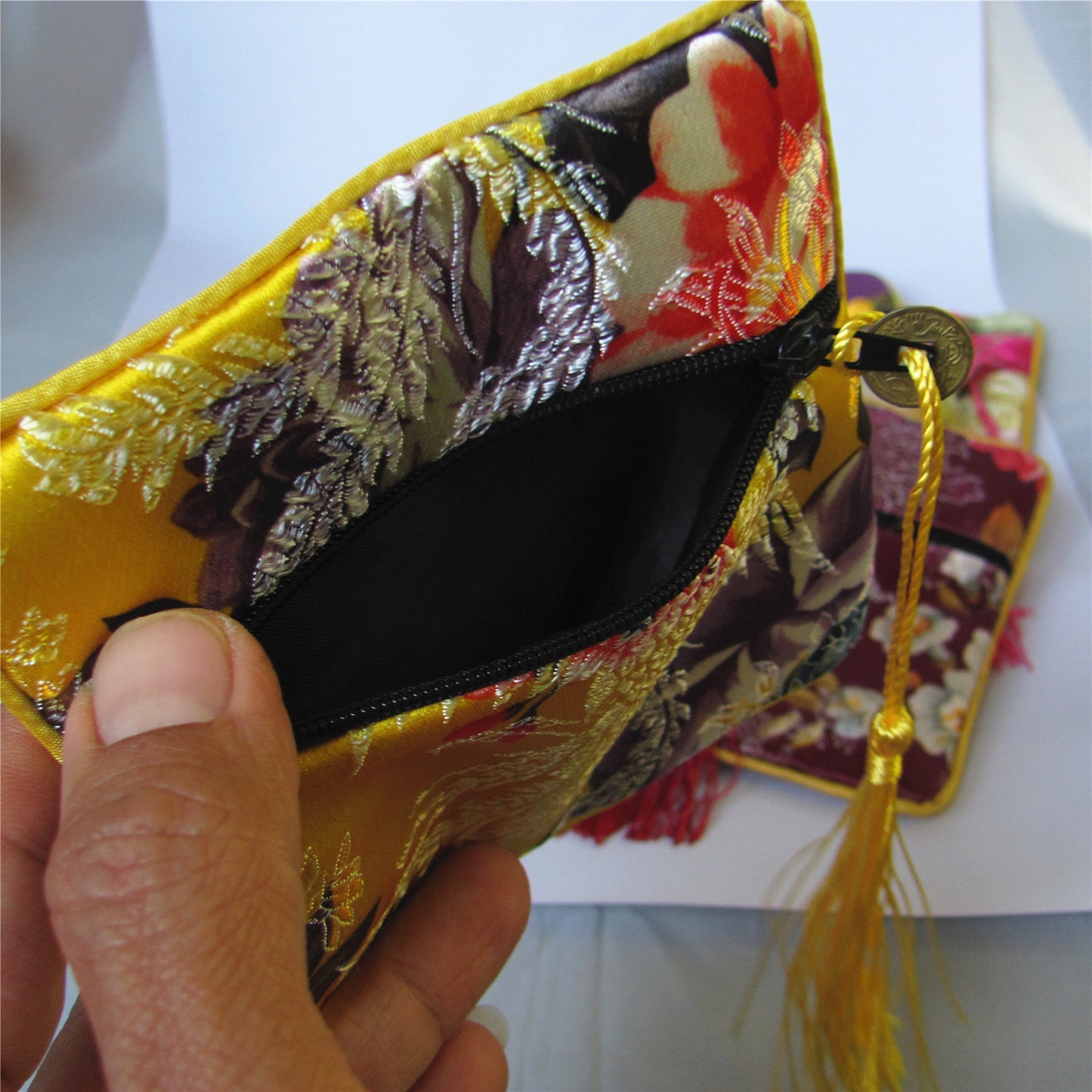 4x4" Colorful Floral Chinese Silk Pouch Pocket Money Coin Bag with Zip Grab Bag Rosary Bead Traditional Packaging Bags for Jewelry Gift