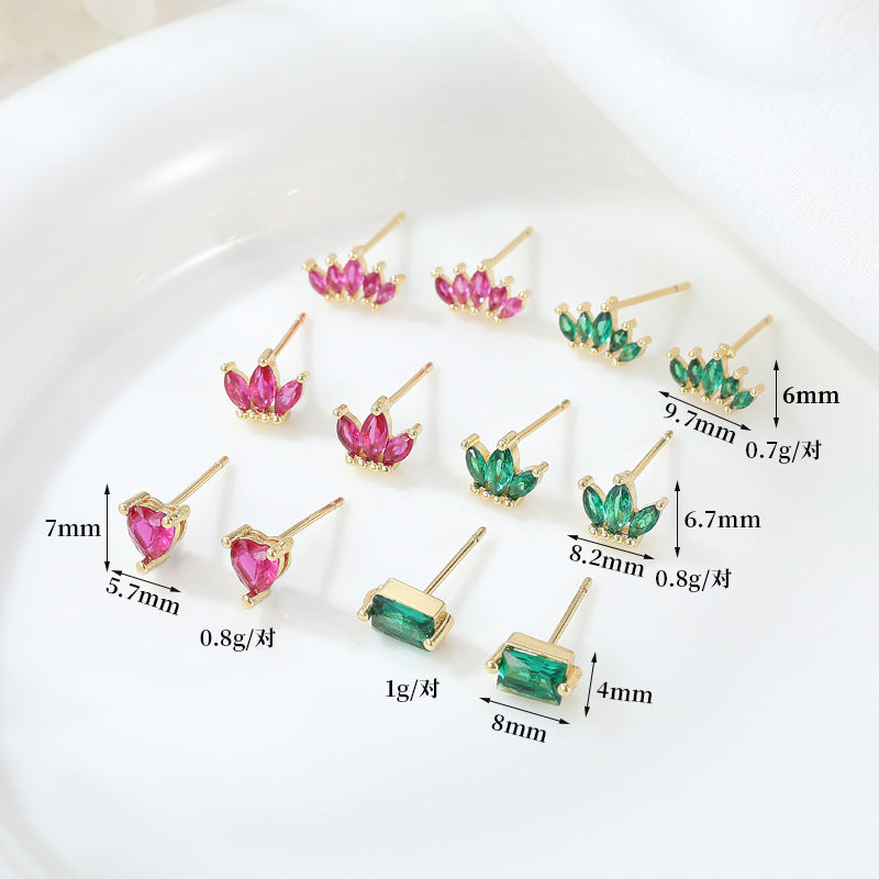 4 boucles d'oreilles à tige avec couronne à trois feuilles, ornées de strass 14K GF