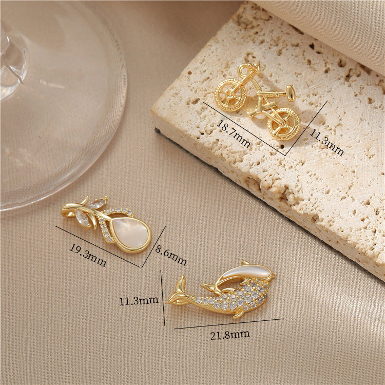 2 pendentif de charme de vélo de dauphin de plume de paon orné de strass 14K GF