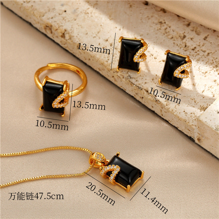 2 ensembles de pendentifs à breloques ornés de strass rectangulaires, collier, boucles d'oreilles, bague de déclaration 14K GF