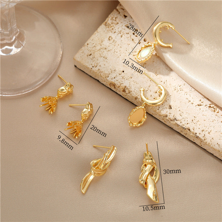 Boucles d'oreilles à tige en forme de poisson rouge, 4 nœuds torsadés, goutte d'eau, 14K GF, fil d'oreille