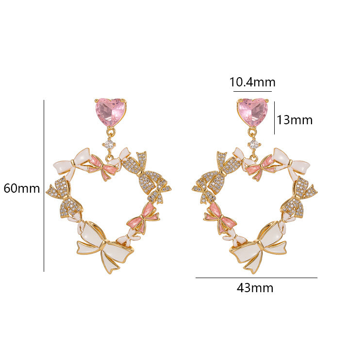 4 boucles d'oreilles à breloques en forme de cœur avec nœud papillon ornées de strass 14K GF