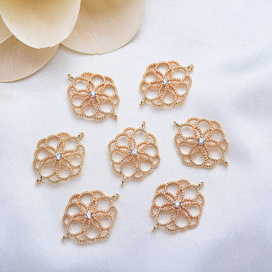 20 connecteurs de charme floral creux à double boucle ornés de strass 14K GF