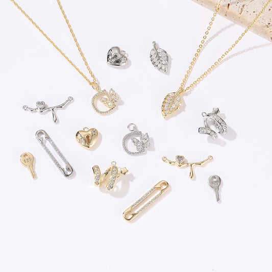 2 Schmetterlingszweige, Sternschloss, Blatt-Schlüsselanhänger, mit Strasssteinen verziert, 14 Karat GF